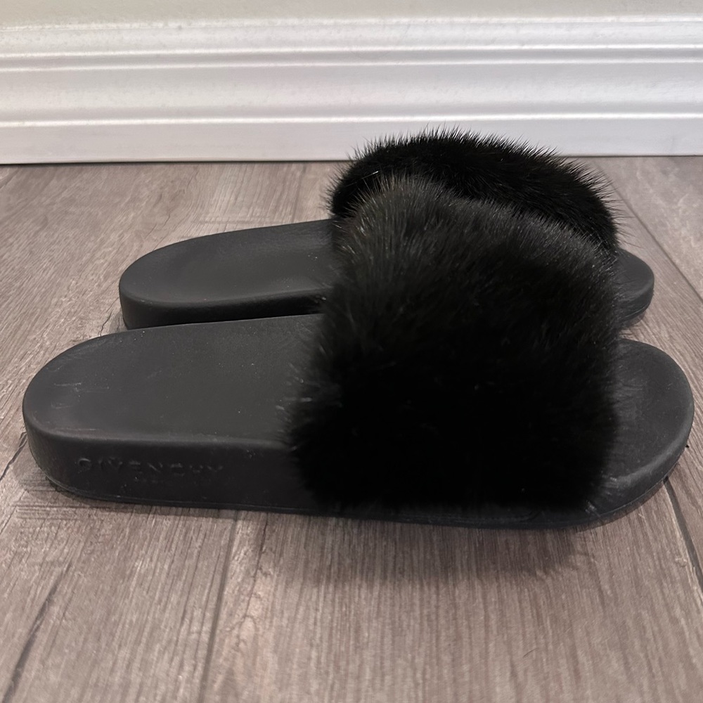 Givenchy slides - Picture 2 of 5